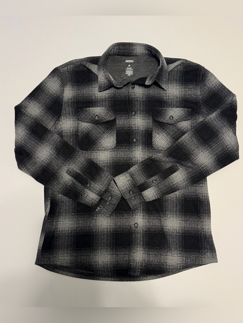 Medium Sonoma Super Soft Knit Flannel - Black & Gray Plaid
